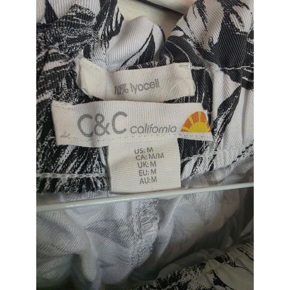 C&C California Women’s Casual Shorts - Soft Lightweight Fabric - Picture 11 of 11